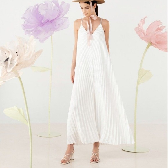 Claude Jumpsuit - Picture 5 of 12